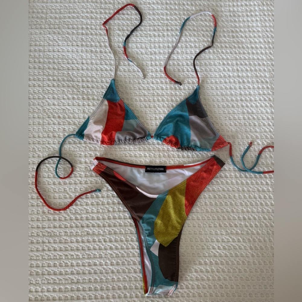 PrettyLittleThing Multicolor Bikini